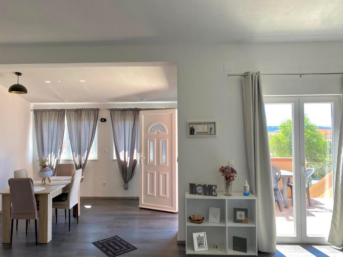 Apartman Ritta Biograd Na Moru Exterior photo